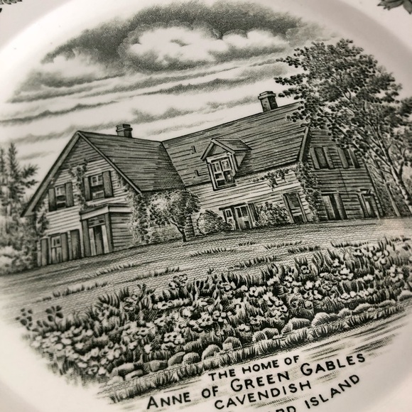 Vtg PEI Anne of Green Gables Souvenir Plate - Picture 2 of 8
